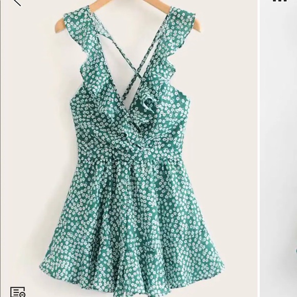 Romper - Picture 2 of 3